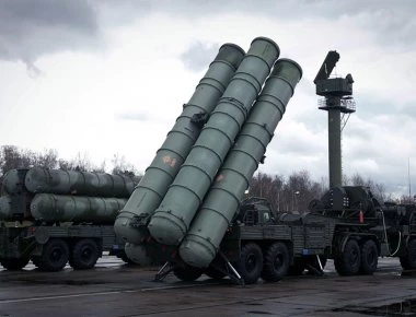 Η Γαλλία «τρέμει» τους S-300 στη Συρία: «Κίνδυνος στρατιωτικής κλιμάκωσης»
